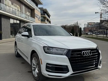 Авто Audi Q7 2018 № 8602817