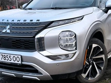 Авто Mitsubishi Outlander 2022 № 8602978