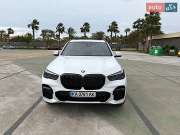 Авто BMW X5 2022 № 8602980