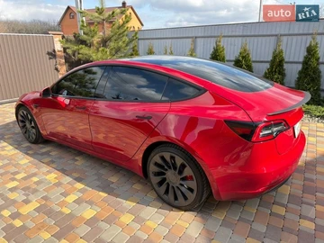Авто Tesla Model 3 2021 № 8603039