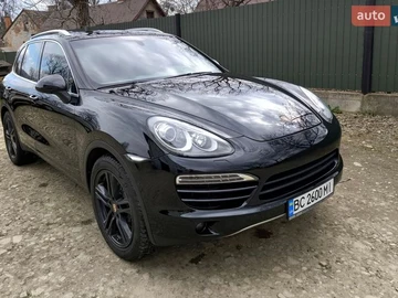 Авто Porsche Cayenne 2010 № 8603135