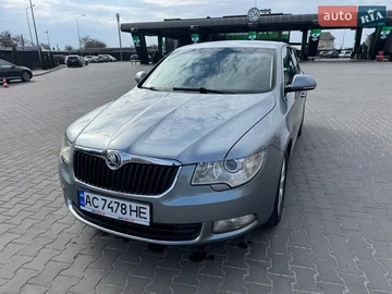Авто Skoda Superb 2009 № 8603182