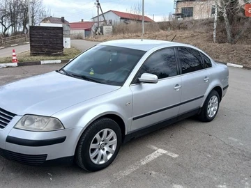 Авто Volkswagen Passat 2001 № 8603303