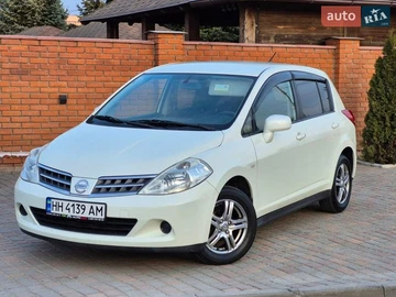 Авто Nissan Tiida 2011 № 8603320