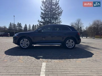 Авто Audi Q5 2018 № 8603365