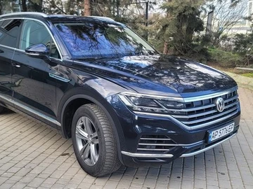 Авто Volkswagen Touareg 2018 № 8603495