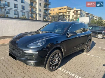 Авто Porsche Cayenne 2017 № 8603497