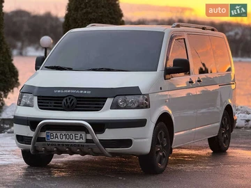 Авто Volkswagen Transporter 2008 № 8603549