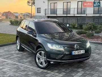 Авто Volkswagen Touareg 2016 № 8603598