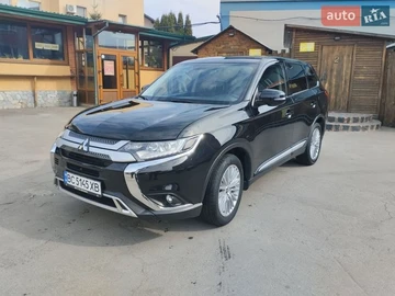 Авто Mitsubishi Outlander 2023 № 8603831