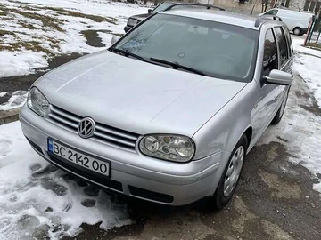 Авто Volkswagen Golf 2005 № 8604025