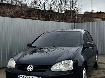 Авто Volkswagen Golf 2004 № 8604036