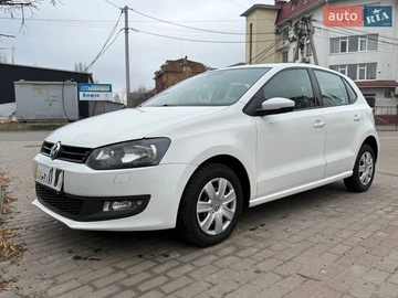 Авто Volkswagen Polo 2013 № 8604076