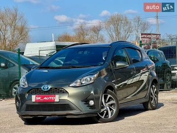 Авто Toyota Aqua 2018 № 8604084
