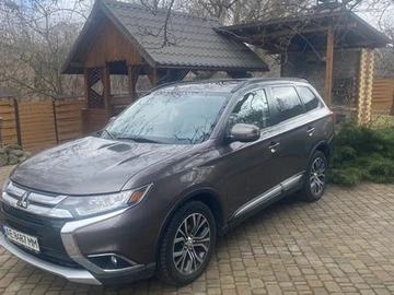 Авто Mitsubishi Outlander 2016 № 8604096