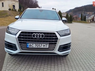 Авто Audi Q7 2017 № 8604279