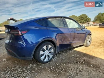 Авто Tesla Model Y 2023 № 8604646