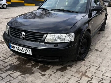 Авто Volkswagen Passat 2000 № 8604842