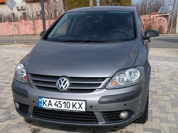 Авто Volkswagen Golf Plus 2008 № 8604949