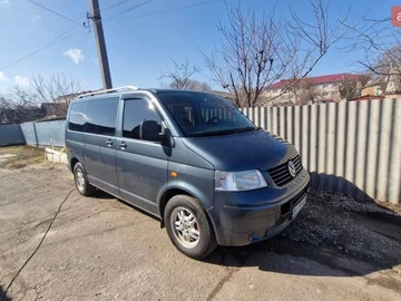 Авто Volkswagen Transporter 2007 № 8604978