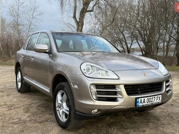 Авто Porsche Cayenne 2007 № 8605002