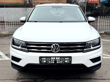 Авто Volkswagen Tiguan 2018 № 8605246