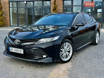 Авто Toyota Camry 2018 № 8605294