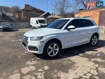Авто Audi Q5 2018 № 8605325