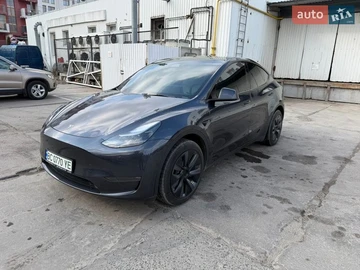 Авто Tesla Model Y 2024 № 8605326