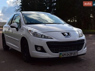 Авто Peugeot 207 2011 № 8605596