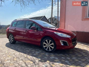 Авто Peugeot 308 2012 № 8605601
