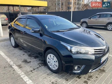 Авто Toyota Corolla 2015 № 8605946