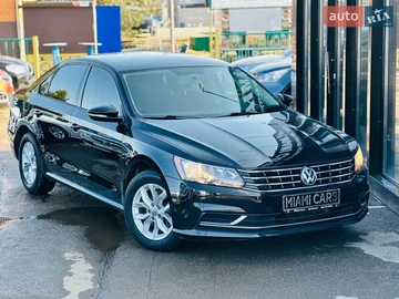 Авто Volkswagen Passat 2018 № 8606004