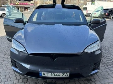 Авто Tesla Model X 2016 № 8606112