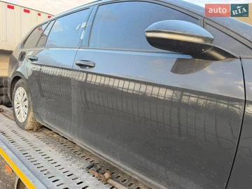 Авто Volkswagen Golf 2015 № 8606365
