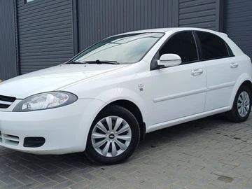 Авто Chevrolet Lacetti 2011 № 8606393