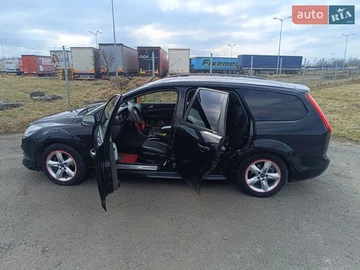 Авто Ford Focus 2010 № 8606419