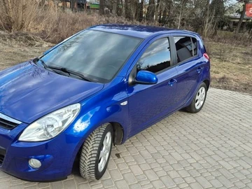 Авто Hyundai I20 2008 № 8606606