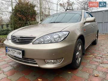Авто Toyota Camry 2004 № 8606637