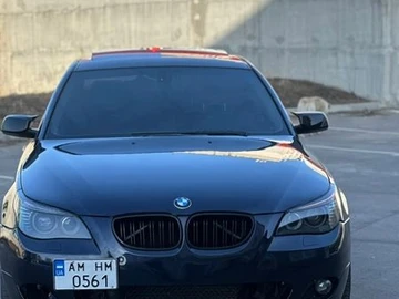 Авто BMW 5 Series 2004 № 8606719