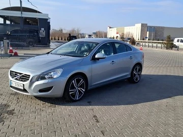 Авто Volvo S60 2010 № 8606721