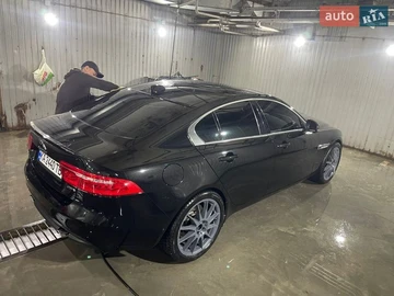 Авто Jaguar Xe 2016 № 8606974