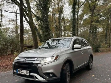Авто Mitsubishi Outlander 2020 № 8606997