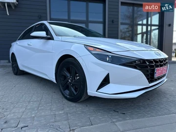 Авто Hyundai Elantra 2023 № 8607031