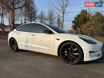 Авто Tesla Model 3 2022 № 8607032