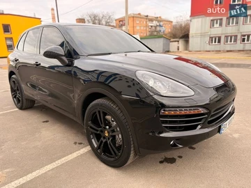 Авто Porsche Cayenne 2013 № 8607049