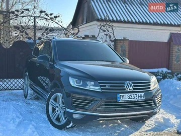 Авто Volkswagen Touareg 2015 № 8607055