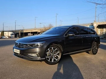 Авто Volkswagen Passat 2021 № 8607070