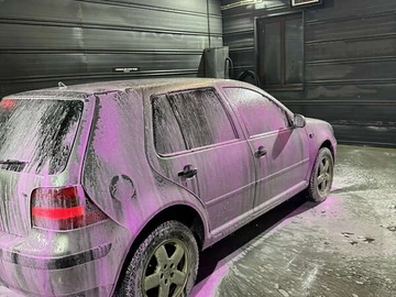 Авто Volkswagen Golf 2002 № 8607279