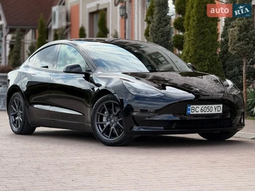 Авто Tesla Model 3 2023 № 8607364